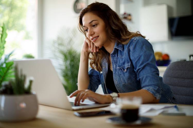 Woman on a computer