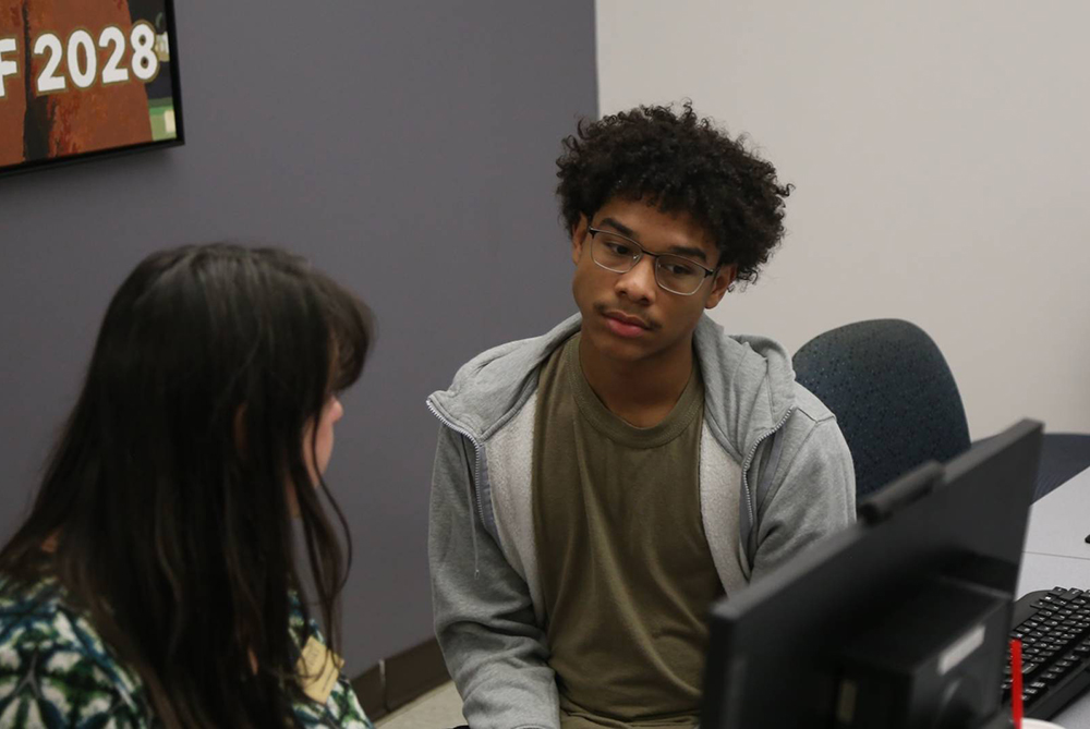 UNCP student with advisor