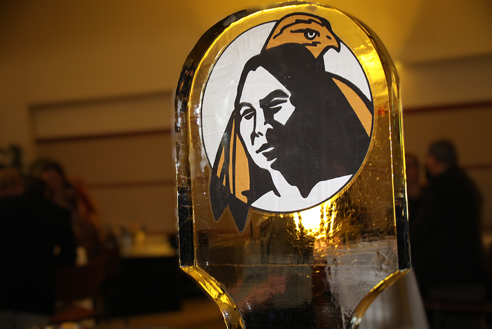 alumni award trophy