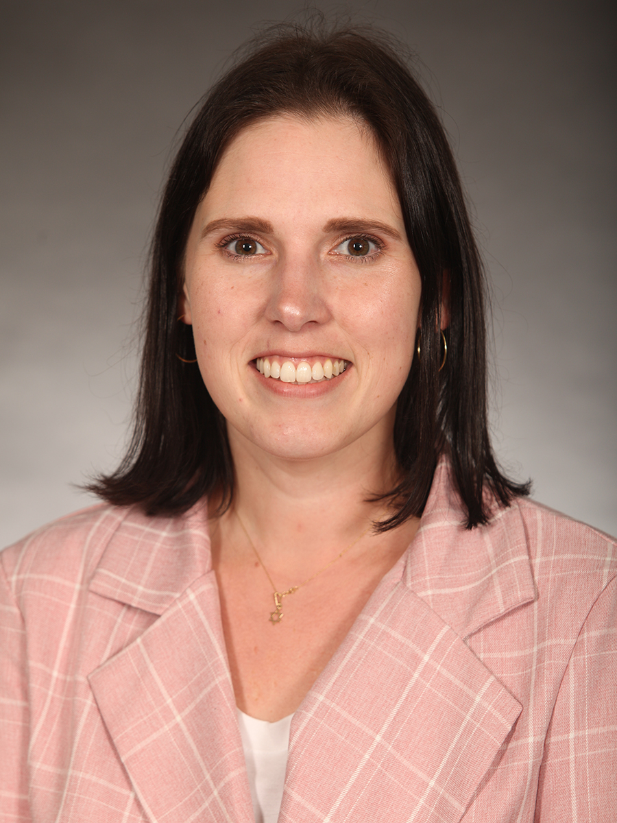 Headshot of Hannah Baggot