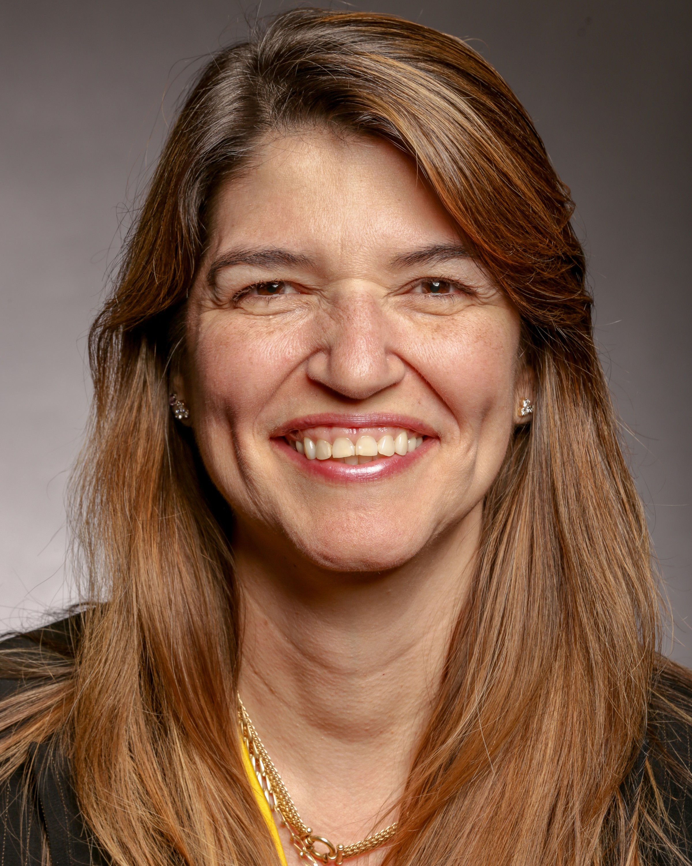 Ana Cecilia Lara, headshot
