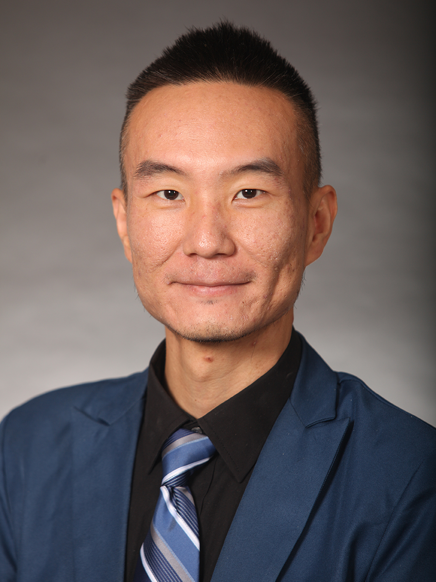 Xin Liu, headshot