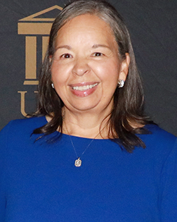 Dr. Sandra Locklear '84